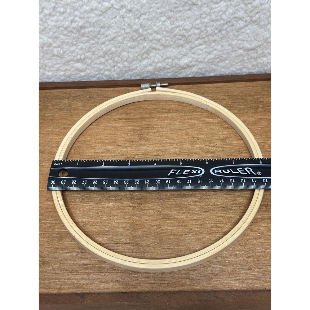Embroidery Hoops 2 Piece Set 8 Inch and 5 Inch Natural Wood Needlework - Picture 2 of 4
